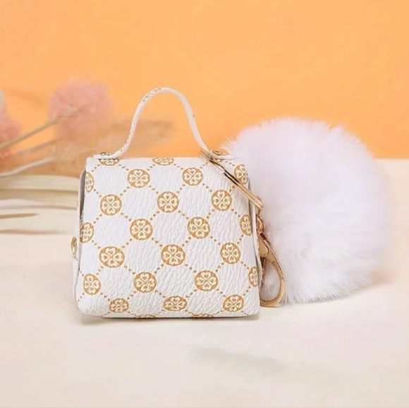 Designer Print Fashion Key charm - Picture 3 of 3